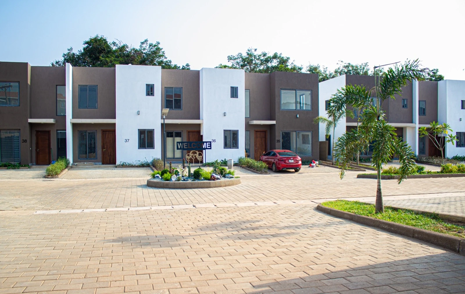 3 bedroom Townhouse for Rent in Prime Accra — gallery image 1