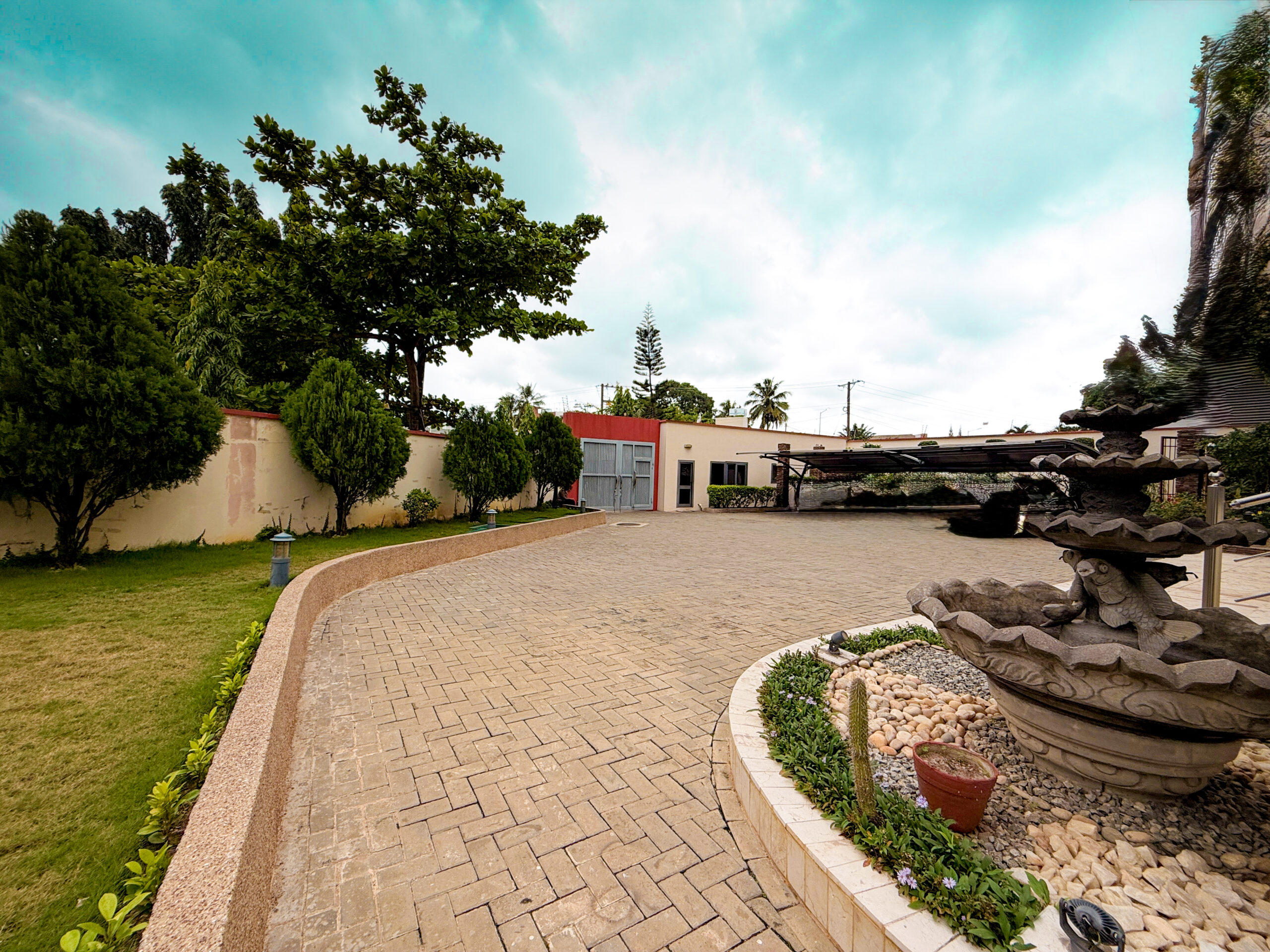 10 bedroom luxury property